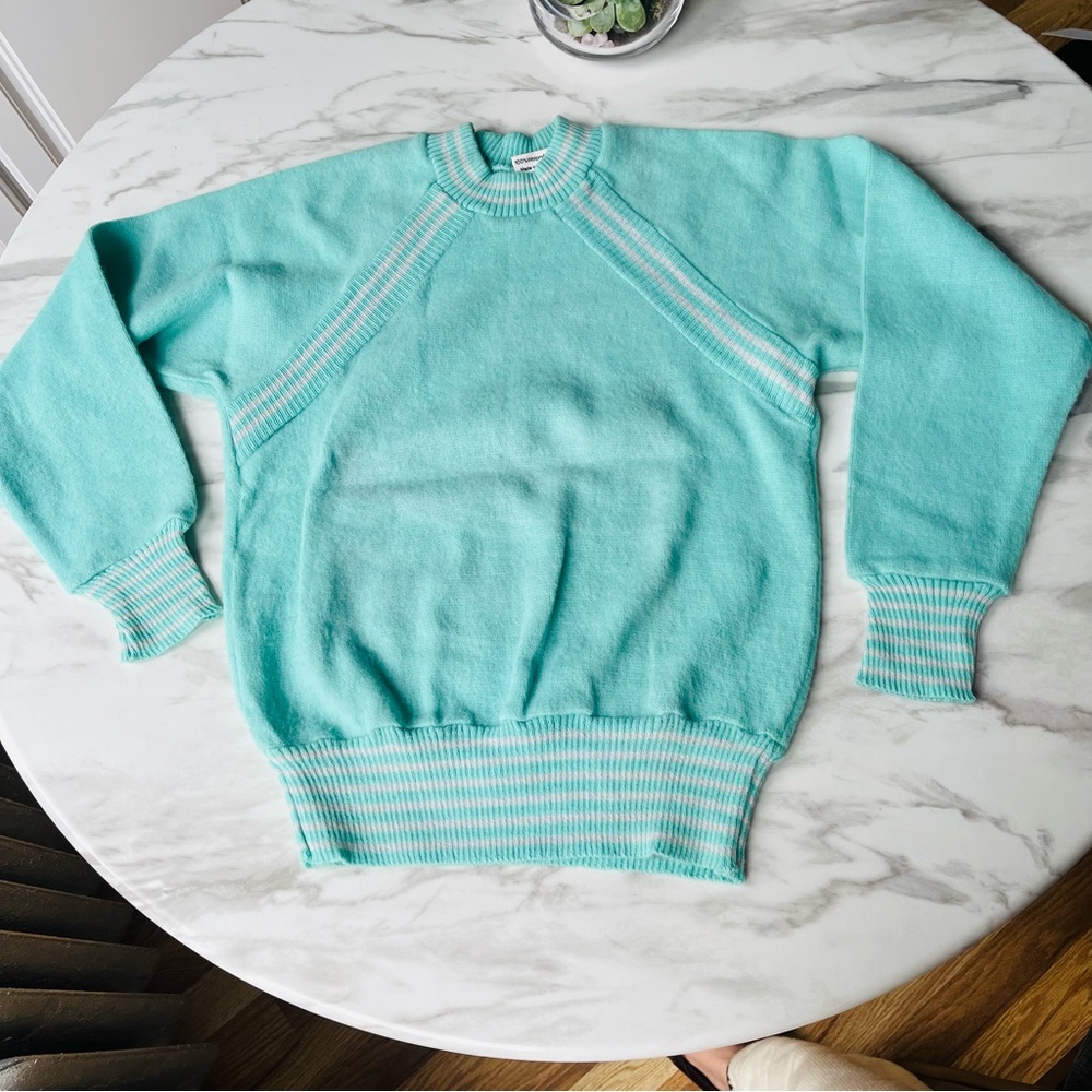Vintage Aktivist Women's Aqua Sweater Germany VTG